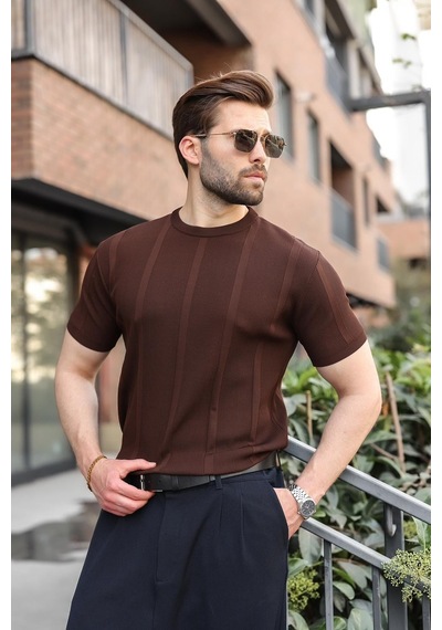 Madmext Kahverengi Regular Fit Bisiklet Yaka Fitilli Triko Erkek Tişört E7490