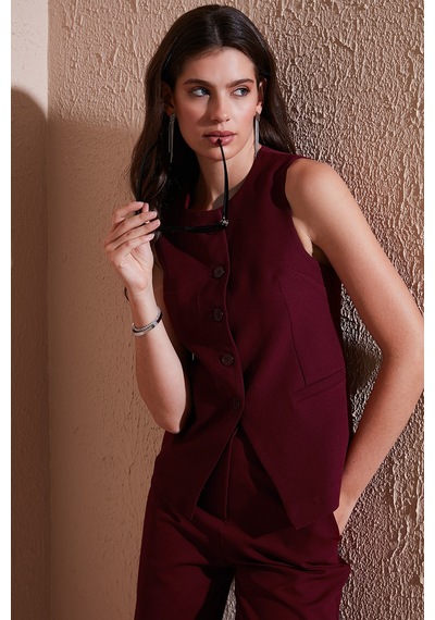 Lela Regular Fit Bisiklet Yaka Kolsuz Düğmeli Basic Bluz Bayan Yelek 65200004 Bordo