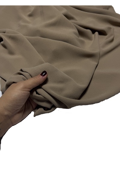 Dökümlü Likralı Kumlu Krep Kumaş 150 Cm En Kırışmaya Dayanıklı, Elbise Ve Giyimlik Kumaş Vizon