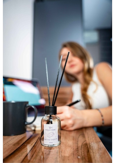 Vivaldi Home Beyaz Sabun Çubuklu Oda Kokusu Esansiyel Uçucu Yağ 50 ML