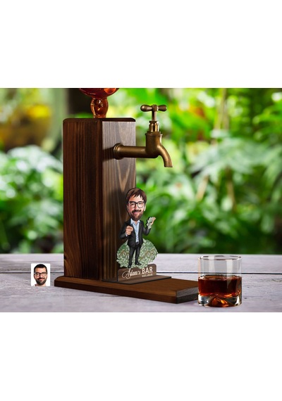 Bk Gift Kişiye Özel Patron Baba Karikatürlü Musluklu Ahşap Viski Standı-5, Viski Çeşmesi, Doğum Günü Hediyesi, İçecek Dispenseri