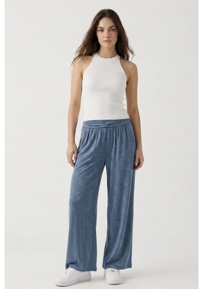 Neden Tekstil Kadın Fitilli Halter Yaka Crop Bluz - Beyaz