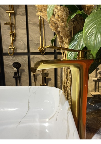 İsaoğlu Yapı Mat Gold Çanak Lavabo Bataryası Şelale Lavabo Musluğu Fırçalanmış Mat Altın Batarya Gold