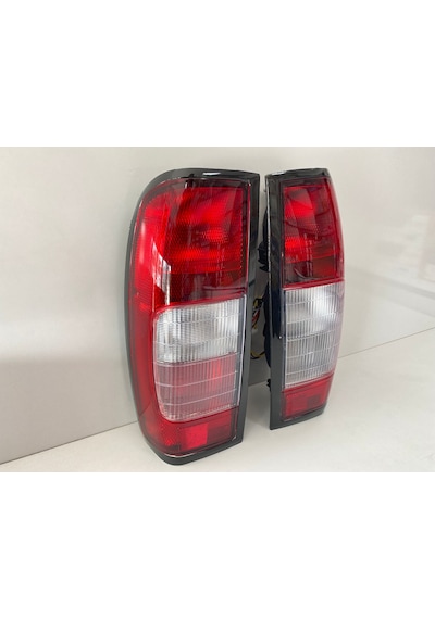 Nissan Yd25 Skystar 2003-2012 Stop Lamba Takım Sağ - Sol