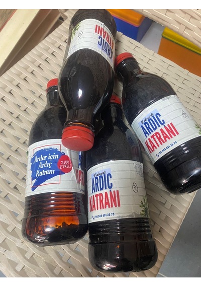 Arılar İçin Ardıç Katranı
