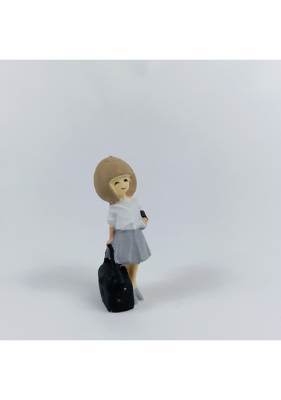 Küt Saçlı Bayan Figürü 6.5cm - Teraryum Malzemesi