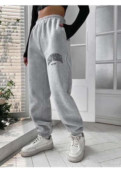 Kadın California Baskılı Paça Lastikli Oversize Eşofman 001