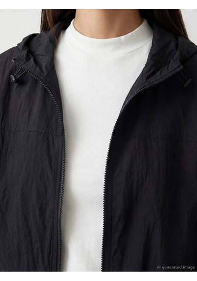 Lcw Everyday Siyah Kapüşonlu Oversize Kadın Yağmurluk