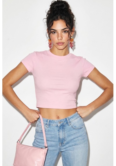 Shade Kadın Kısa Kollu Bisiklet Yaka Crop T-shirt 60286904 - Pembe Shade Kadın Kısa Kollu Bisiklet Yaka Crop T-shirt 60286904 - Pembe