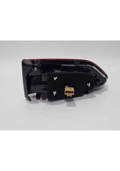 Vw Touareg Led Sağ İç Arka Stop Lambası 1172024