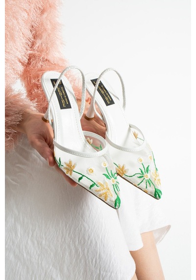 Lebibe Shoes Daısy Çiçek İşlemeli Tül Dokulu 7cm Bantlı Beyaz Topuklu Ayakkabı