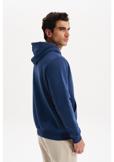 AR-MA Arma Erkek Kapüşonlu Kanguru Cepli 3 İplik Baskılı Şardonlu Regular Fit Sweatshirt K30254628702 İndigo-i1 AR-MA Arma Erkek Kapüşonlu Kanguru Cepli 3 İplik Baskılı Şardonlu Regular Fit Sweatshirt K30254628702 İndigo-i1