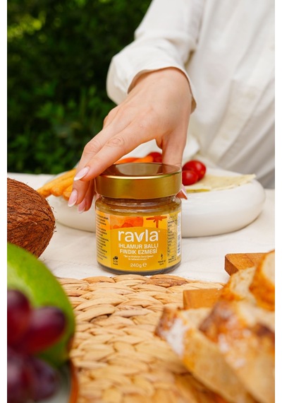 Ravla Ihlamur Ballı Fındık Ezmesi - 240g