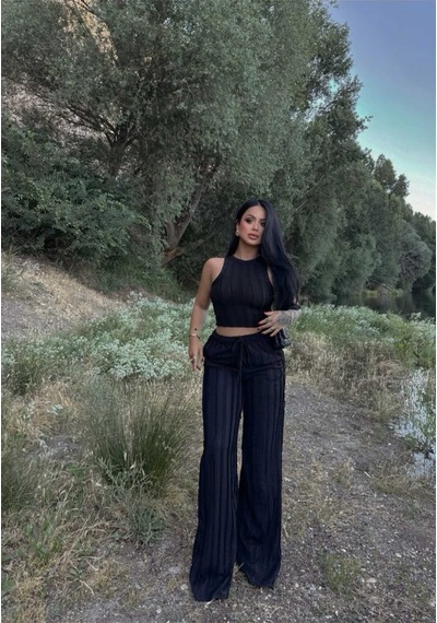 Evoa Kadın Siyah Halter Yaka Crop & Bol Paça Pantolon Fırfır Detaylı Gagari Takım Siyah Siyah