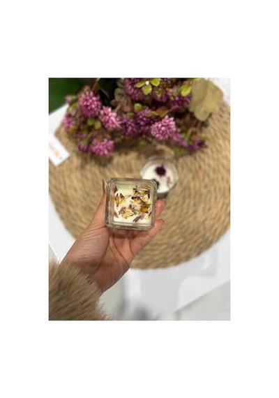 2'li Set Kokulu Mum, Kare Ve Silindir Mum, Çiçek Kokulu, Beyaz, 5 X 5-7 Cm Diğer