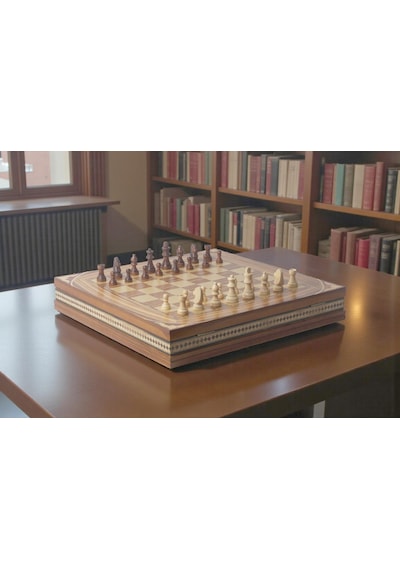 El Yapımı Lüks Nakış İşlemeli Doğal Ahşap Sandıklı Premium Satranç Takımı 45x45 Cm. Hediyelik Set 1