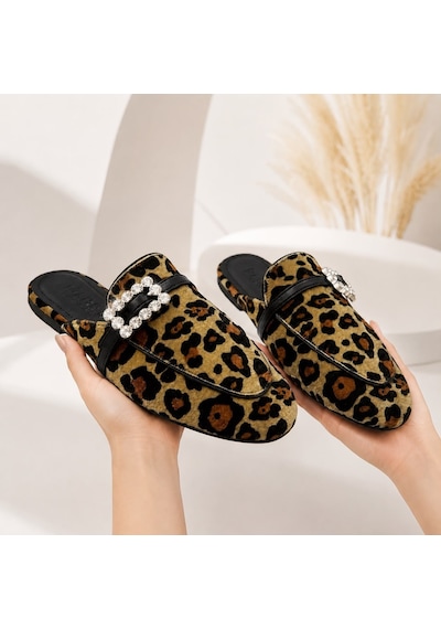 Dabab Shoes Marıgold Kadın Taşlı Tokalı Leopar Desenli Kadife Görünümlü Kapalı Burun Düz Taban Mule Terlik
