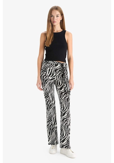 Defacto Fitted Zebra Desenli İspanyol Paça Pantolon G2988ax25wnbk81 Siyah