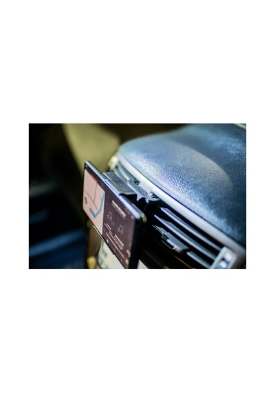 Lexus Is220/ıs250/ıs350 İçin Telefon Tutucu + Qi Kablosuz Şarj
