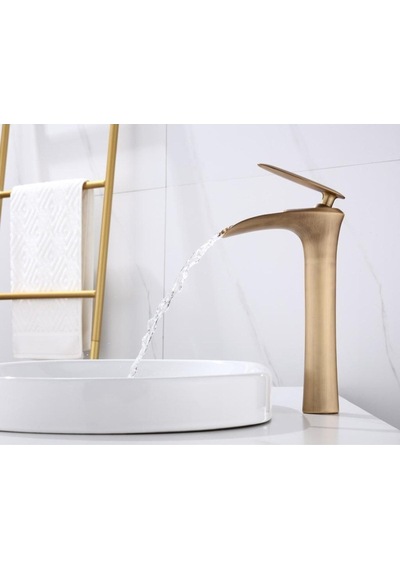 İsaoğlu Yapı Şelale Lavabo Bataryası Mat Gold Lavabo Bataryası Şelale Akışlı Musluk Mat Altın Gold
