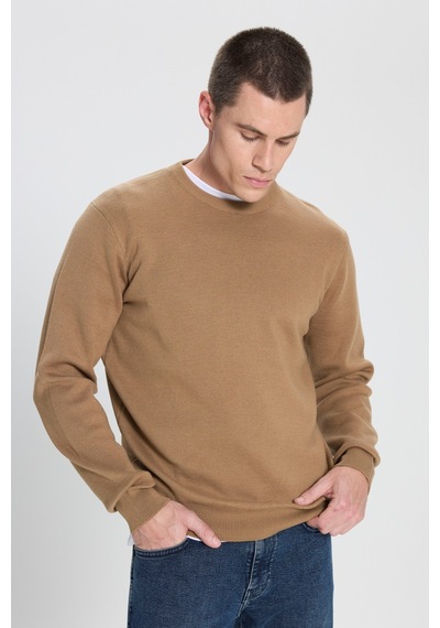 Wrangler Regular Fit Normal Kesim Bisiklet Yaka Bej Triko Kazak W242724614 Bej