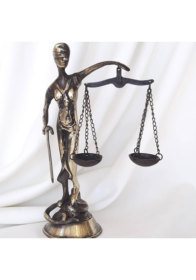 Adalet Terazisi. Adalet Tanrıçası. Hukuk Bürosu Avukat Dekor