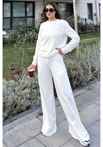 Kadın Beyaz Yuvarlak Yaka Sweatshirt & Bol Paça Beli Lastikli Pantolon - Rahat Alt & Üst Takım Beyaz