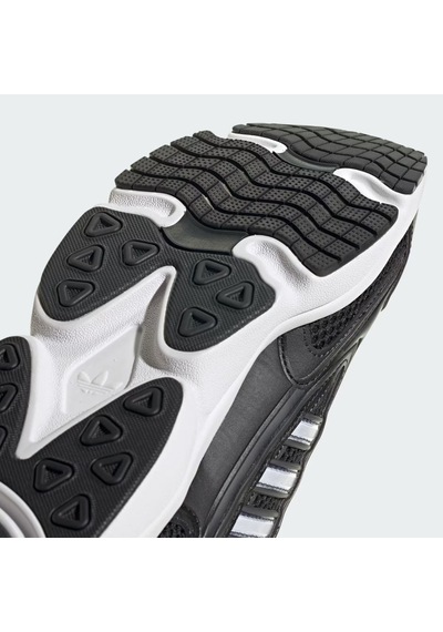 Cblack/Ftwwht/Carbon Adidas Erkek Günlük Spor Ayakkabı Ozmillen I 001