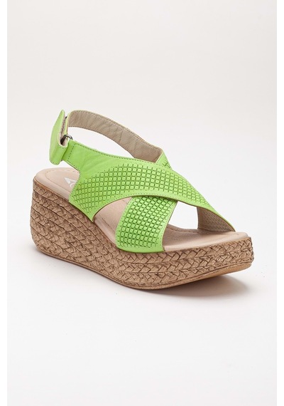 Analin Shoes Kadın Hakiki Deri Çapraz Bantlı Cırtlı Sandalet Fıstık Yeşili
