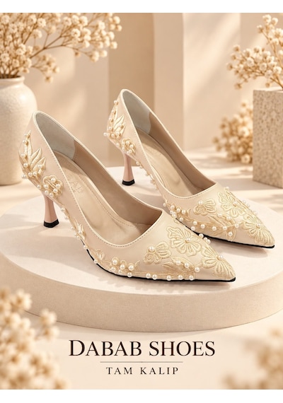 Dabab Shoes Vıanel Kadın Bej Çiçek Nakışlı İnci İşlemeli Sivri Burun 7 Cm Kadeh Topuklu Abiye Stiletto Ayakkabı Dabab Shoes Vıanel Kadın Bej Çiçek Nakışlı İnci İşlemeli Sivri Burun 7 Cm Kadeh Topuklu Abiye Stiletto Ayakkabı