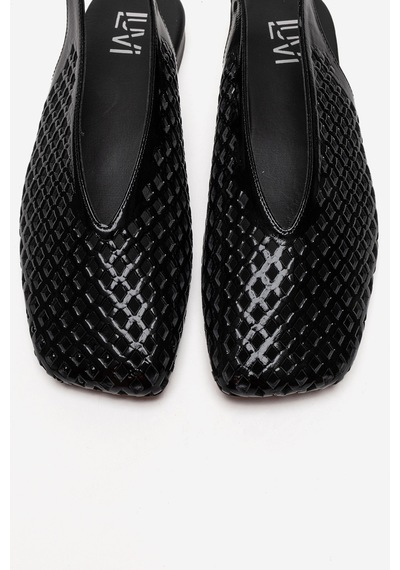 Luvishoes Delızıa Siyah Rugan Hakiki Deri Önü Kapalı Lazer Kesim Kadın Sandalet