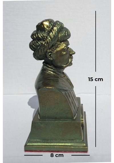 Yavuz Sultan Selim Büstü