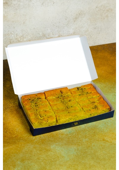 Antep Fıstıklı Fırınlanmış Peynir Helvası 1kg