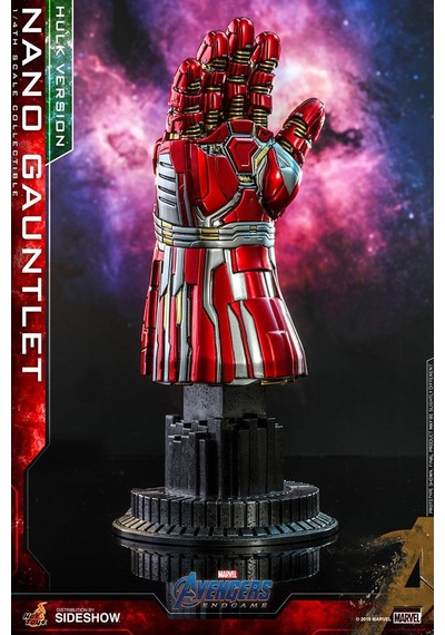 Hot Toys Nano Gauntlet (Hulk Version) Quarter Scale  R e p l i c