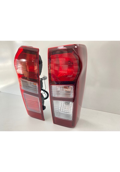 Isuzu D-Max 2012 - 2016 Stop Lambası Takım Sağ -Sol Ledsiz Tip