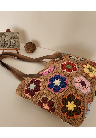 Fikriharika Design El Yapımı Renkli Afrika Çiçeği Motifli Kağıt İp Omuz Çantası Astarlı Ve Cepli, Bohem Tasarım Çok renkli Fikriharika Design El Yapımı Renkli Afrika Çiçeği Motifli Kağıt İp Omuz Çantası Astarlı Ve Cepli, Bohem Tasarım Çok renkli