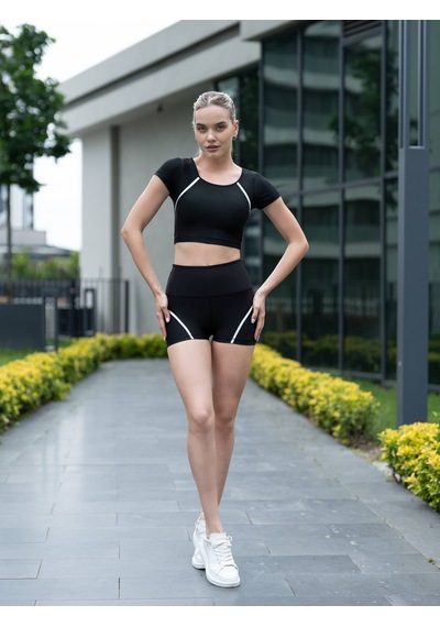 Lismina Biye Detaylı Spor Crop Tişört Siyah - Beyaz