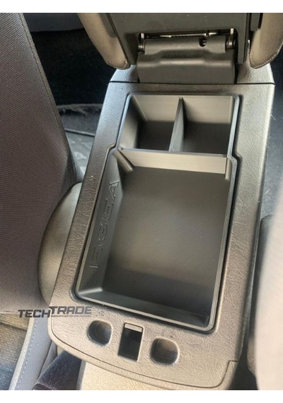 Egea Kolçak Organizer 3 Bölmeli Egea Yazılı Sedan - Hatchback - Stationwagon - Cross