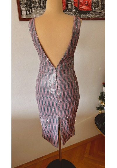 Chica Rosa Fashion Renkli Pullu V Yaka Midi Elbise Pembe - Siyah