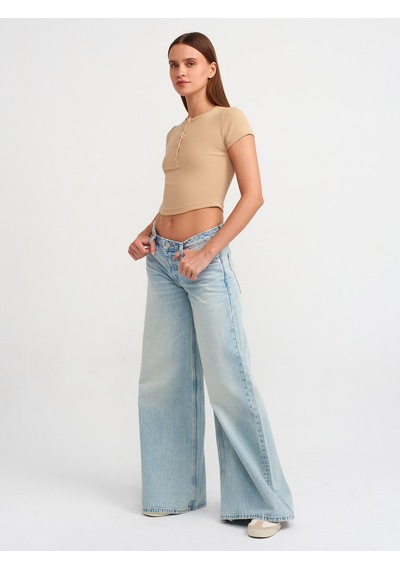 Dilvin Kadın Düğme Detaylı Crop T-shirt - 101a30938 001