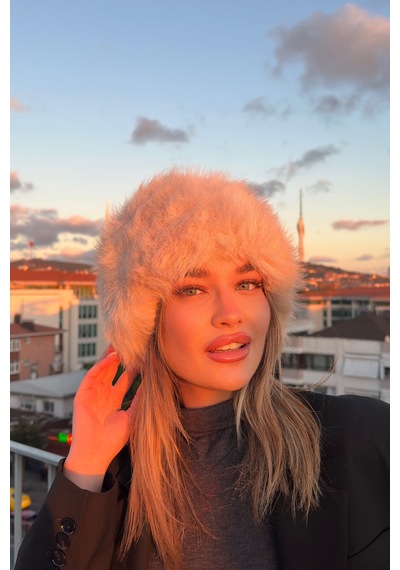 Mollycrush Elit Rus Slav Tarzı Suni İçi Deri Peluş Tüylü Kadın Kalpak Şapka Bej