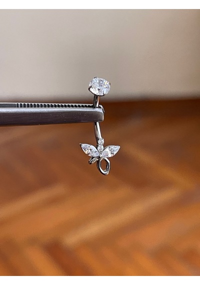Üç Markiz Zirkon Taşlıultraliğht 10 Mm Titanyum Göbek Piercingi Şeffaf