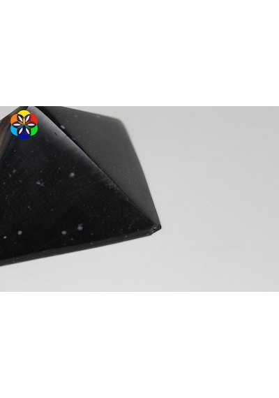 Obsidyen Taşı Piramit - 315Gr Hafif Kusurlu