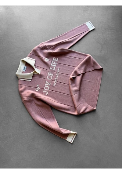 Oversize Polo Yaka Desenli Triko Kazak Yumuşak Dokulu Tüylenmez Salaş Nakış Detaylı Sweatshirt Triko Açık Bej Oversize Polo Yaka Desenli Triko Kazak Yumuşak Dokulu Tüylenmez Salaş Nakış Detaylı Sweatshirt Triko Açık Bej