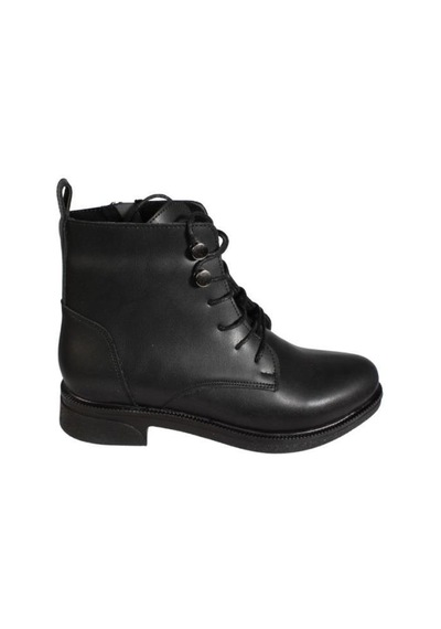 Yazkış Kadın Siyah Ten Cilt Düğmeli Bağcıklı 13cm Bilek Boyu 3cm Düz Taban Bot Siyah Yazkış Kadın Siyah Ten Cilt Düğmeli Bağcıklı 13cm Bilek Boyu 3cm Düz Taban Bot Siyah