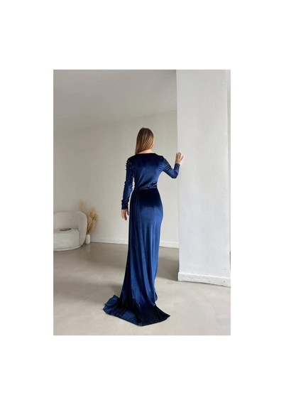 Lior Design Kadın İnce İşçilik Esnek Kadife Kumaş Kruvaze Yaka Kuyruklu Abiye Elbise Lacivert Lior Design Kadın İnce İşçilik Esnek Kadife Kumaş Kruvaze Yaka Kuyruklu Abiye Elbise Lacivert