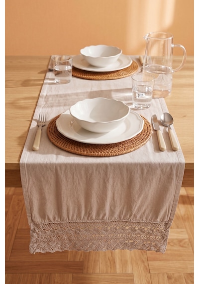 Gri Lacy Pamuklu Dantelli Runner 40x150 Cm