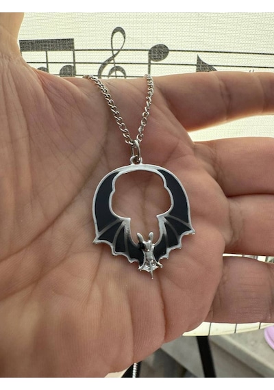 Gothic Sharp Bat Figürlü Siyah Zincirli Unisex Kolye Karanlık Gücün Ve Özgürlüğün Sembolü Çok renkli