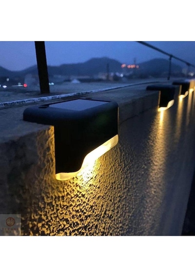 Solar Güneş Enerjili Şarj Edilen Köşebent Merdiven Veranda Bahçe Led Lamba Siyah 1adet Renkli