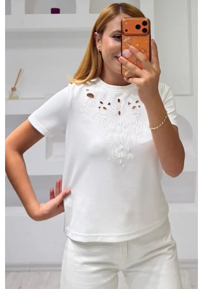 Fiolin Soft Touch Modal Kumaş Nakışlı Lazer Kesim T-shirt Ekru